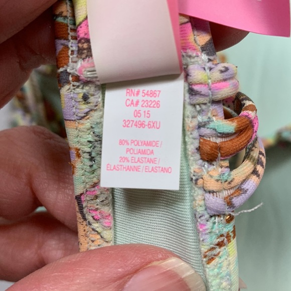 Victoria’s Secret Racer Back Padded Bikini Top - 32 C - Picture 7 of 9